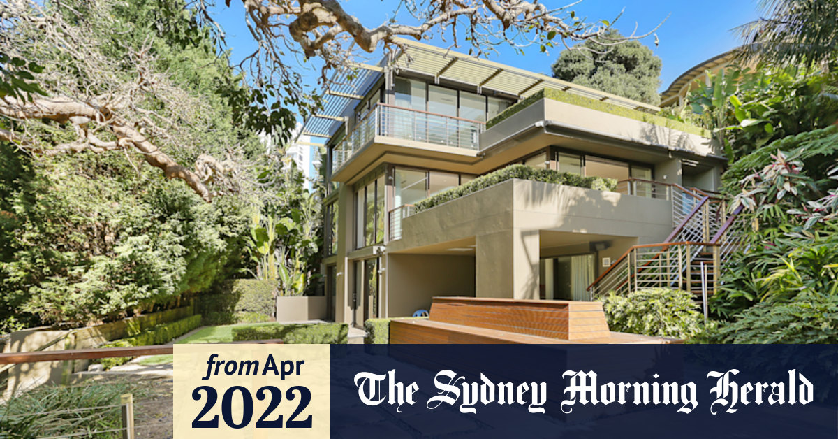 Exdirector of collapsed Halifax Matthew sells 14 million Darling Point home